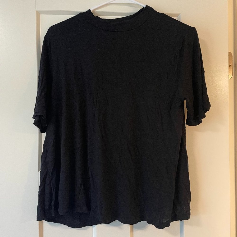 Black T-Shirt